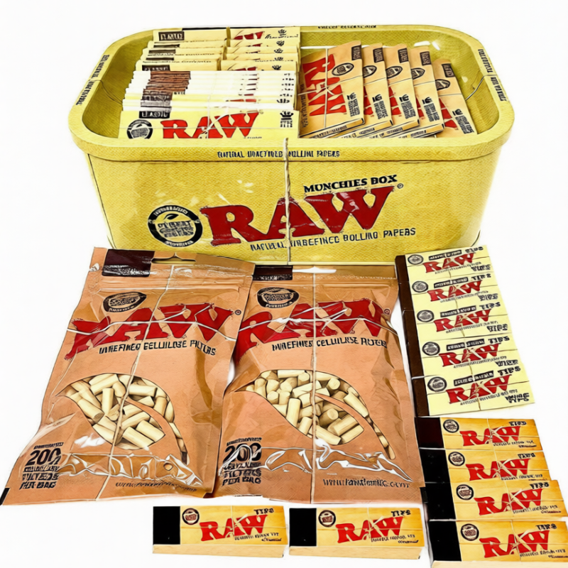 RAW Munchies Box with RAW Classic Rolling Tray Set